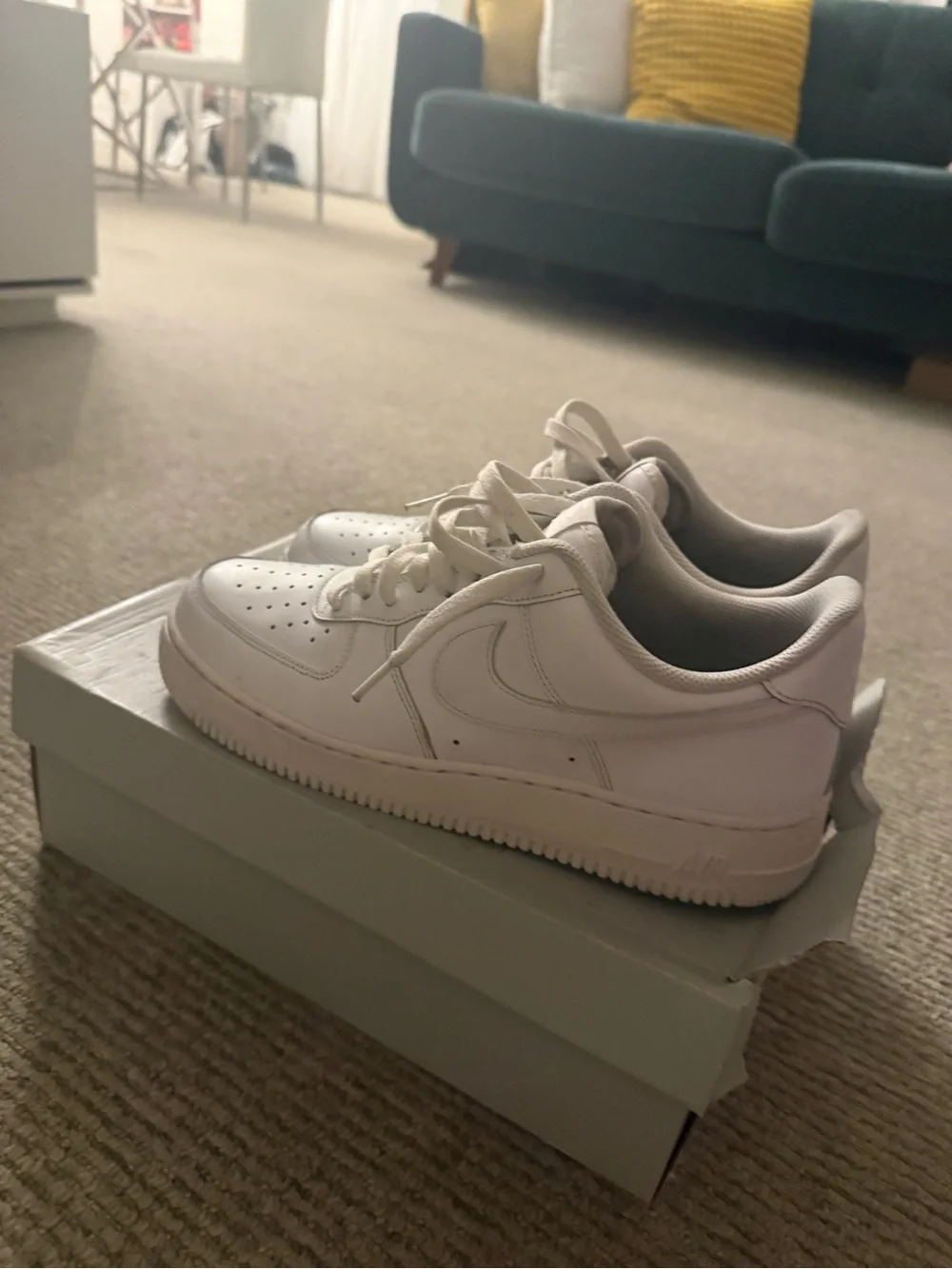 Nike Men's All-White Air Force 1